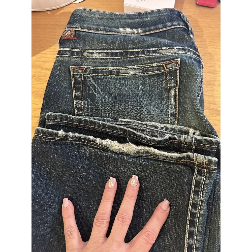 1921 Women's Distressed 29/32 Denim Blue Jeans - Picture 5 of 13